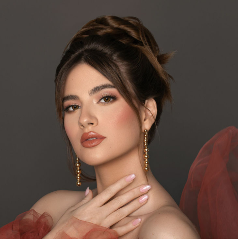 NAY - Xena Optic - Monthly Contact Lens Medical and Cosmetic Lens Bio compatible elements making the lens soft & comfortable throughout the day High Water retention that allow high oxygen permeability Ideal for eye dryness High Definition design & UV blocker USA materials FDA & CE approved - Contact Lenses BELLA 