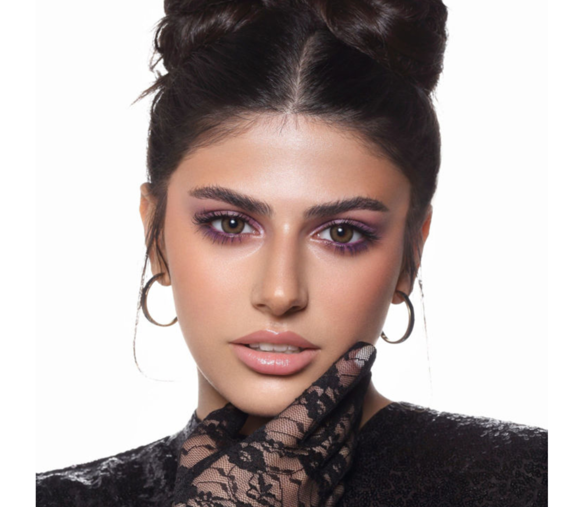 ALLURE BLONDE - Xena Optic - Monthly Contact Lens Medical and CosmeticLens Bio compatible elements making the lens soft & comfortable throughout the day High Water retention that allow high oxygen permeability Ideal for eye dryness High Definition design & UV blocker USA materials FDA & CE approved - Contact Lenses BELLA 