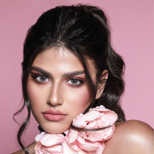 CLOUDY GRAY - Xena Optic - Monthly Contact Lens Medical and CosmeticLens Bio compatible elements making the lens soft & comfortable throughout the day High Water retention that allow high oxygen permeability Ideal for eye dryness High Definition design & UV blocker USA materials FDA & CE approved - Contact Lenses BELLA 