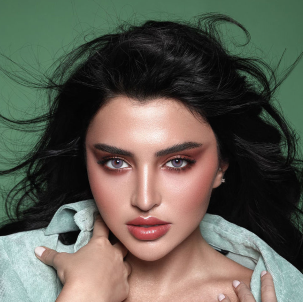 LAVENDER GRAY - Xena Optic - Monthly contact lens Medical and Cosmetic Lens Bio compatible elements making the lens soft & comfortable throughout the day High Water retention that allow high oxygen permeability Ideal for eye dryness High Definition design & UV blocker USA materials FDA & CE approved - Contact Lenses BELLA 