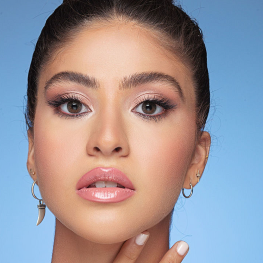 NATURAL GRAY - Xena Optic - Monthly contact lens Medical and Cosmetic Lens Bio compatible elements making the lens soft & comfortable throughout the day High Water retention that allow high oxygen permeability Ideal for eye dryness High Definition design & UV blocker USA materials FDA & CE approved - Contact Lenses BELLA 